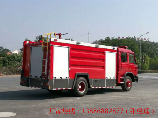 东风153水罐消防车